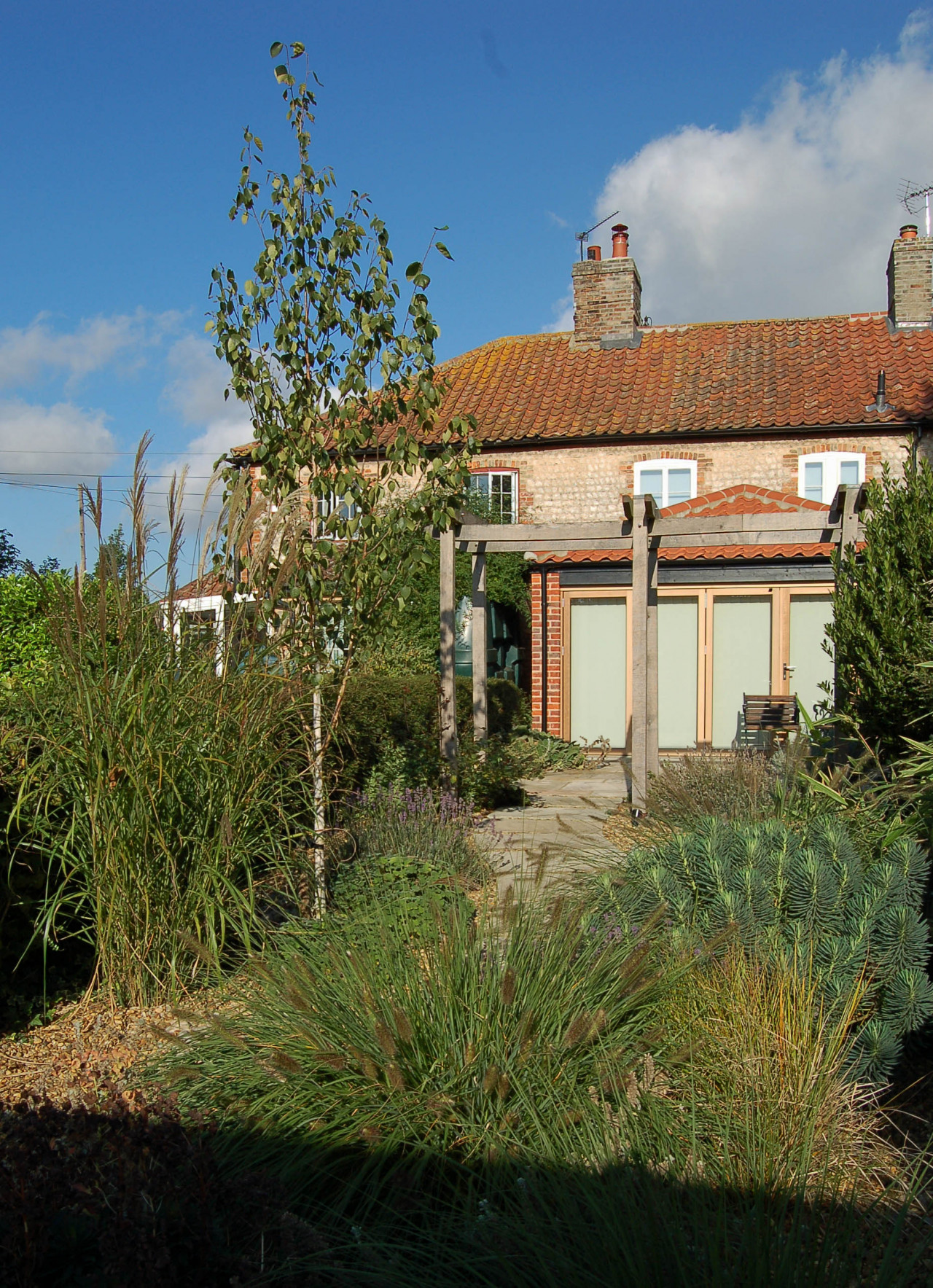 Garden for a Norfolk flint cottage